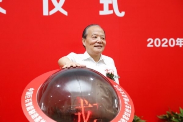 中国jc710公海赌船智能制造基地第二条年产15万吨玻纤生产线胜利点火
