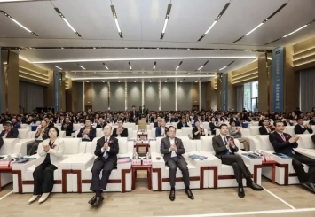 中国jc710公海赌船第31届国际玻纤年会开幕